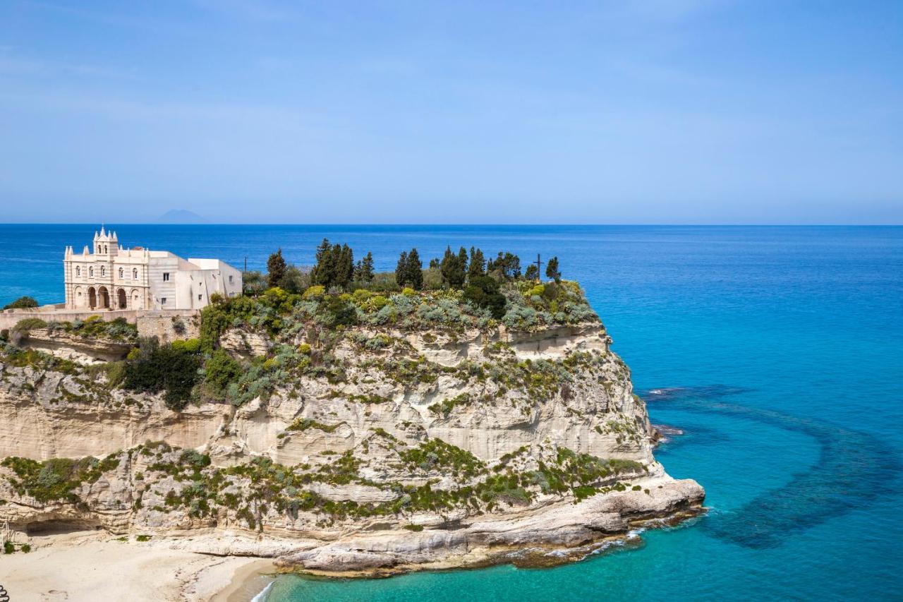 Suites Pastis Tropea - Boutique B&B By Kalavria Holidays Eksteriør billede